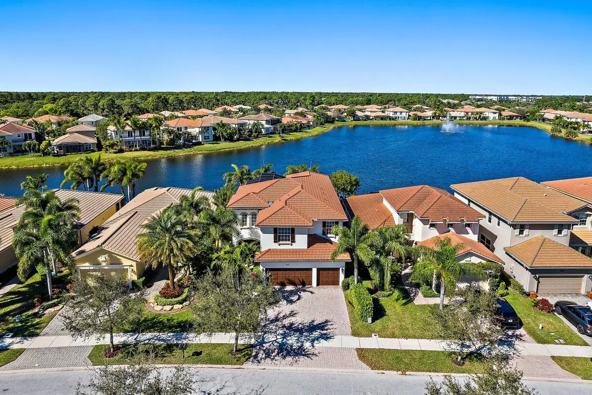 12140 Aviles Circle, Palm Beach Gardens, FL 33418 - #1