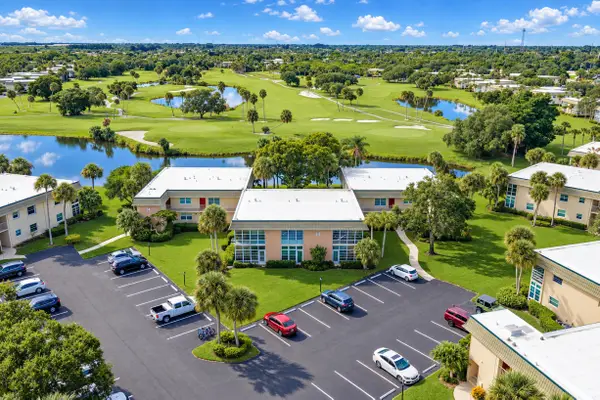 34 Vista Gardens Trail #105, Vero Beach, FL 32962