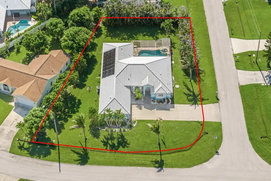 2891 SE Buccaneer Circle, Port Saint Lucie, FL 34952 - #2