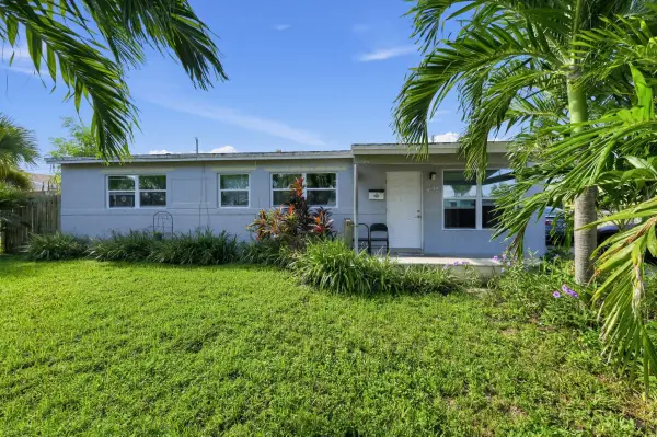 1209 W 26th Court, West Palm Beach, FL 33404