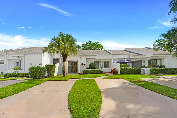 234 Par Drive, Royal Palm Beach, FL 33411