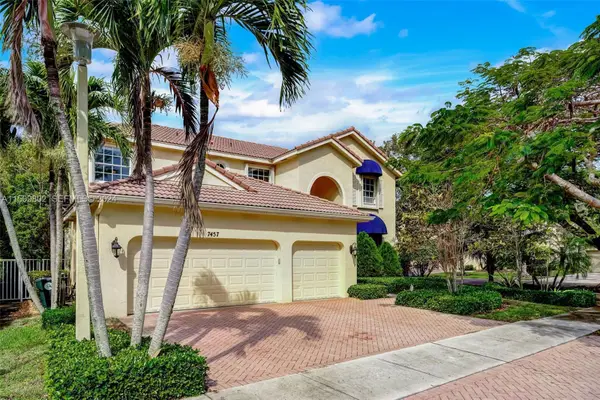 7457 NW 51st Way, Coconut Creek, FL 33073
