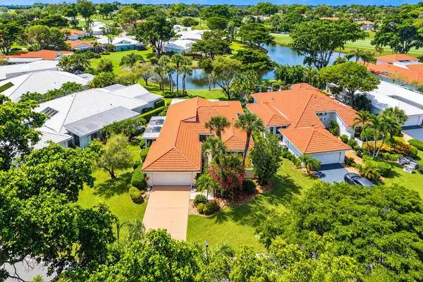 23 Estate Drive, Boynton Beach, FL 33436