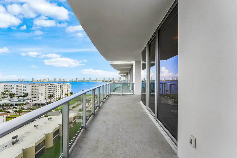 220 Lake Shore Drive #917, Lake Park, FL 33403 - #3