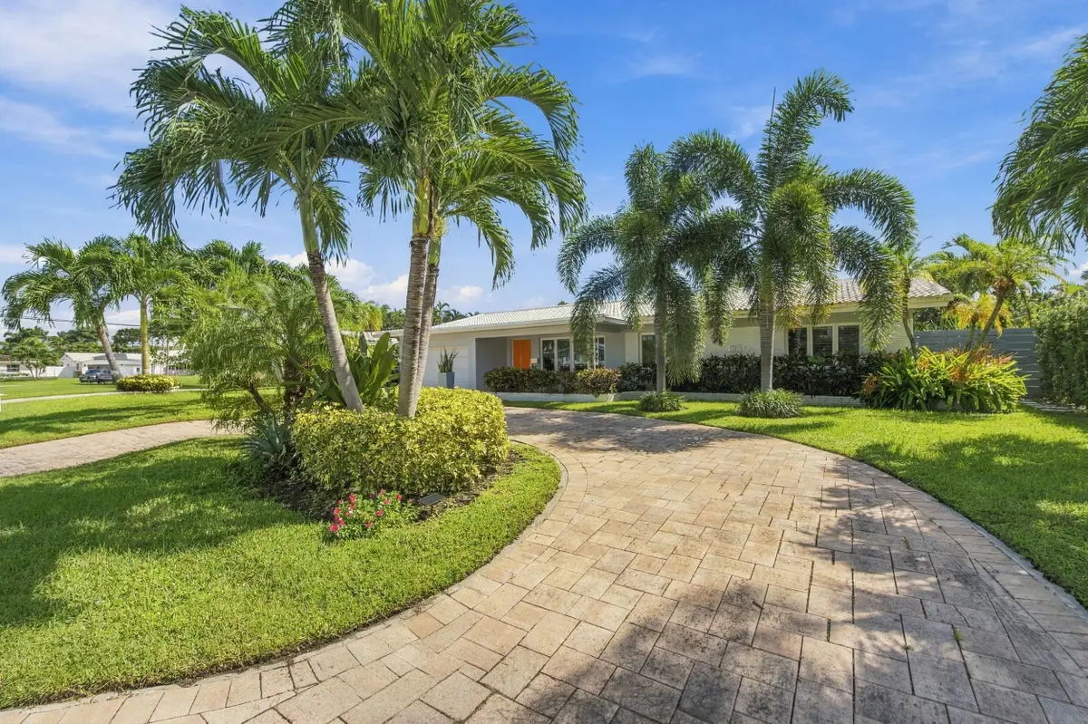 4230 NE 19th Avenue, Oakland Park, FL 33308 - #1