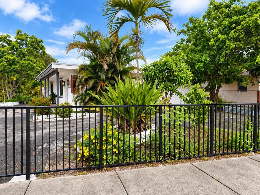 4401 SW 21st Street, Fort Lauderdale, FL 33317 - #3