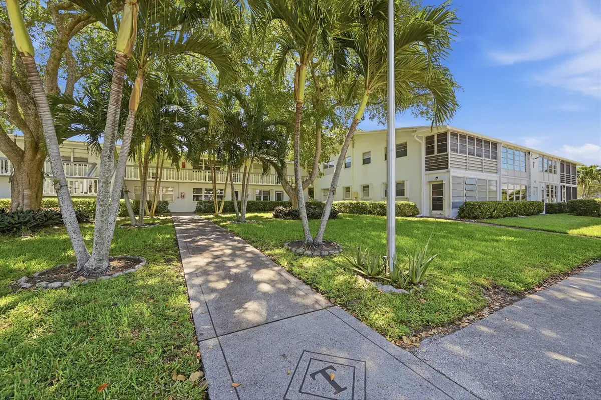 551 Durham Circle #T, Deerfield Beach, FL 33442 - #1
