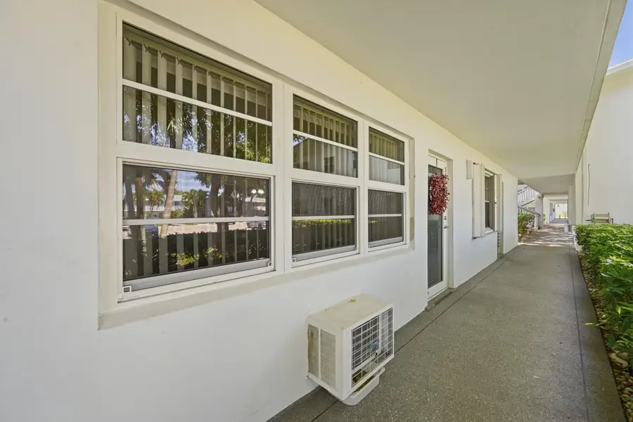 551 Durham Circle #T, Deerfield Beach, FL 33442 - #3