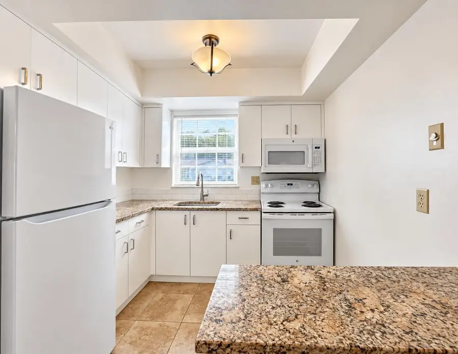 2920 Crosley Drive E #E, West Palm Beach, FL 33415 - #2