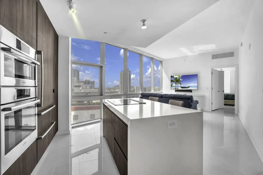 851 NE 1st Avenue #1002, Miami, FL 33132 - #3