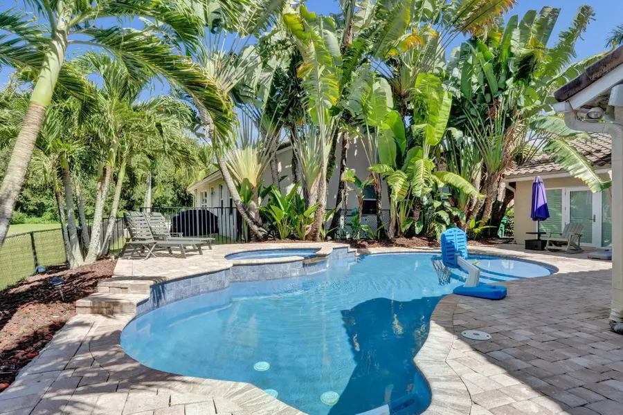 9645 E Tree Tops Court, Davie, FL 33328 - #2