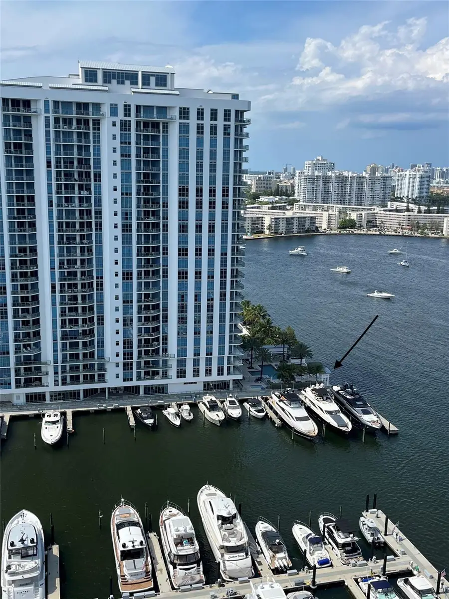 17211 Biscayne Boulevard, Aventura, FL 33160 - #3