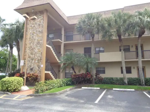 6090 N Sabal Palm Boulevard #304, Tamarac, FL 33319