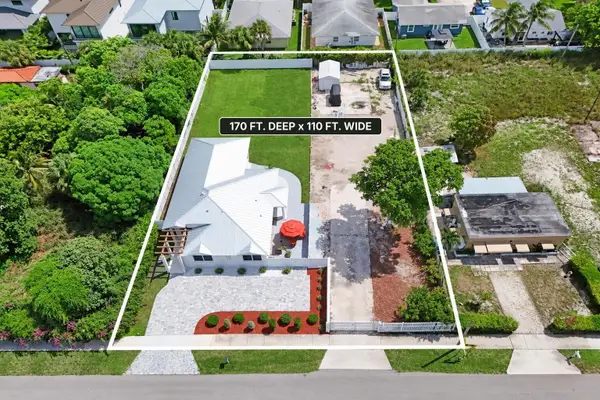 202 SE 4th Street, Delray Beach, FL 33483