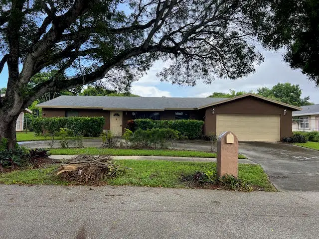 4214 Waverly Drive, West Palm Beach, FL 33407 - #1