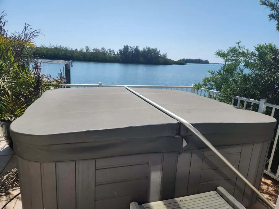 113 E Harbor Drive, Vero Beach, FL 32960 - #2