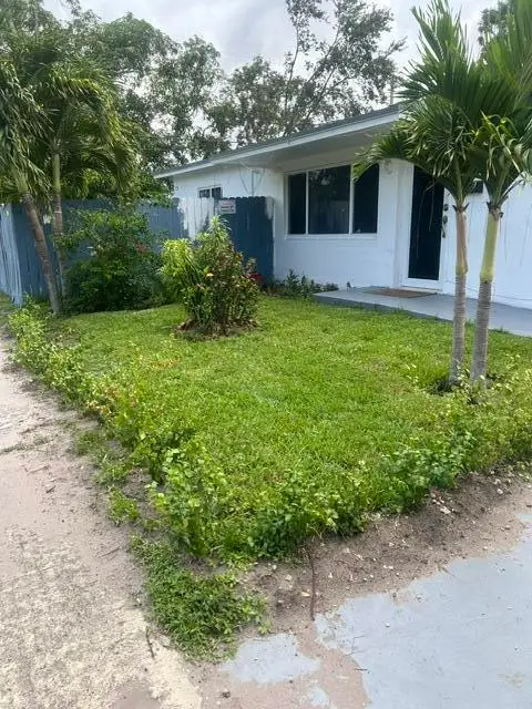 6800 Simms Street, Hollywood, FL 33024