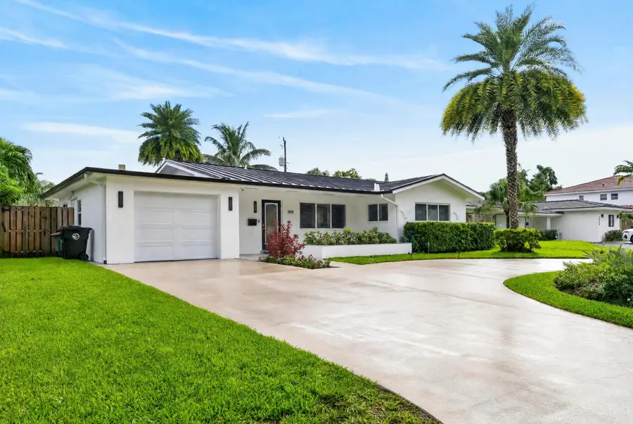 1970 NE 32nd Street, Lighthouse Point, FL 33064 - #2