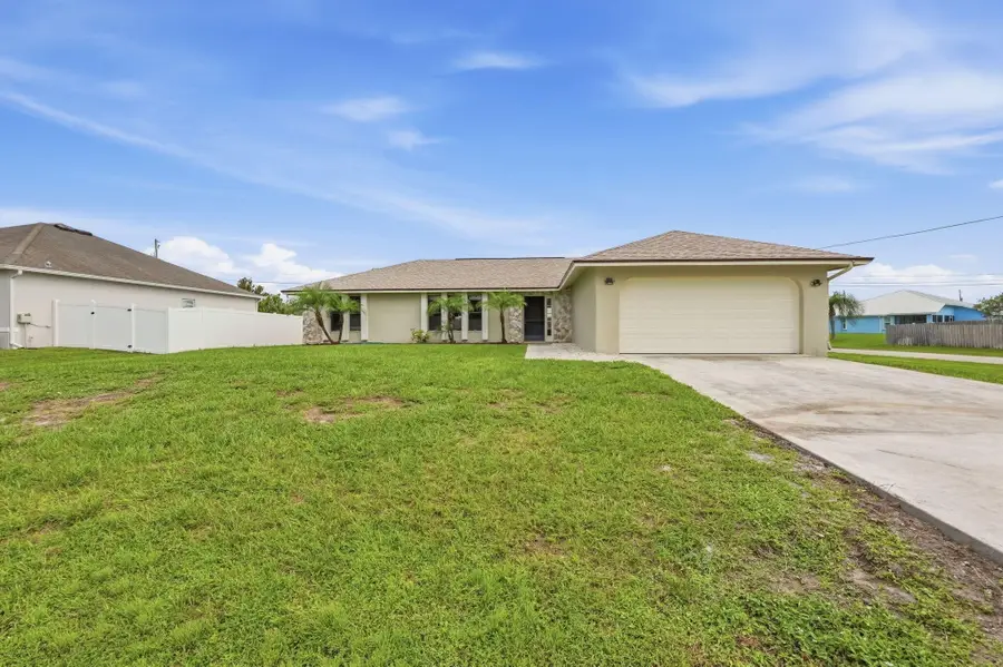 682 SW Jacoby Avenue, Port Saint Lucie, FL 34953 - #2