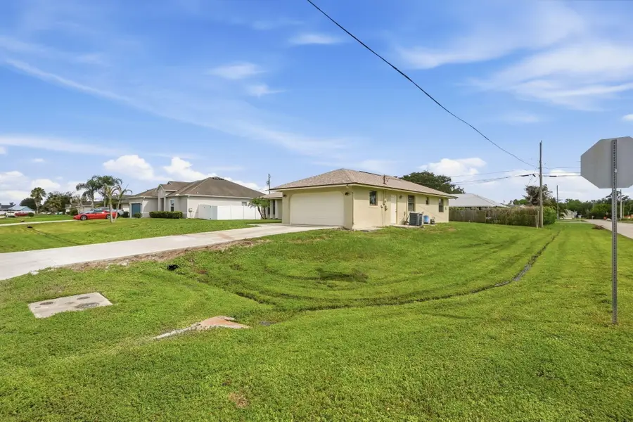 682 SW Jacoby Avenue, Port Saint Lucie, FL 34953 - #3
