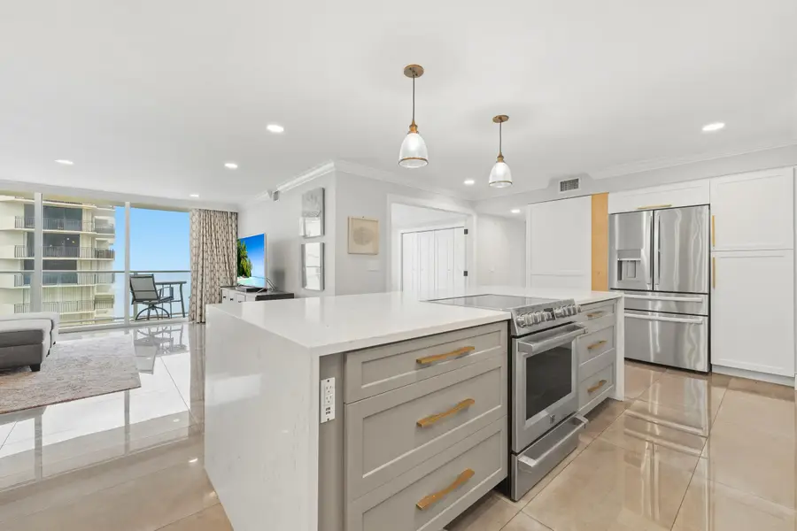 5440 N Ocean Drive #1404, Riviera Beach, FL 33404 - #3
