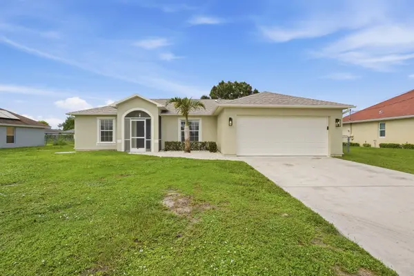 453 SW Columbus Drive, Port St Lucie, FL 34953