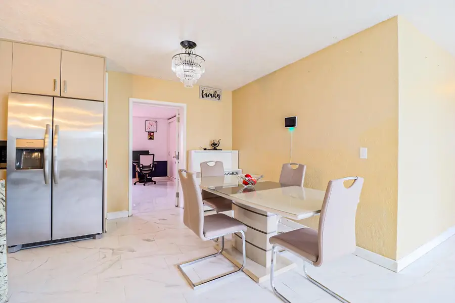 219 NE 6th Avenue, Boynton Beach, FL 33435 - #3