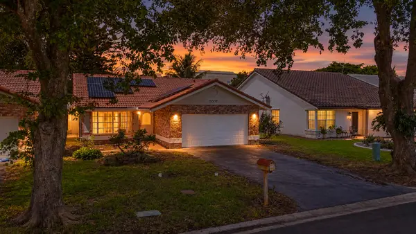 2872 NW 95th Avenue, Coral Springs, FL 33065