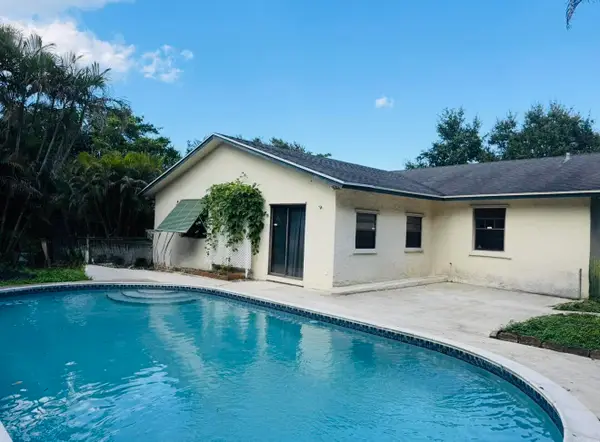 1209 NW 8th Street, Boynton Beach, FL 33426