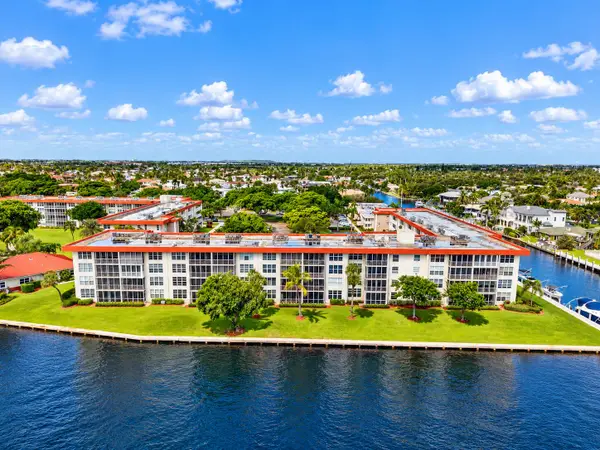 3180 NE 48th Court #309, Lighthouse Point, FL 33064