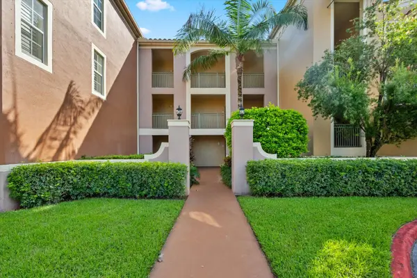 11750 Saint Andrews Place #208, Wellington, FL 33414