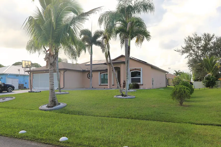 233 SW Parish Terrace, Port Saint Lucie, FL 34984 - #3