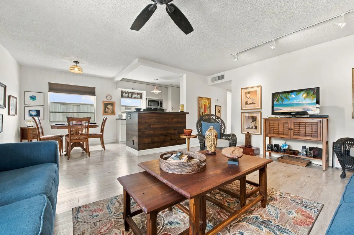 905 Normandy S, Delray Beach, FL 33484 - #1