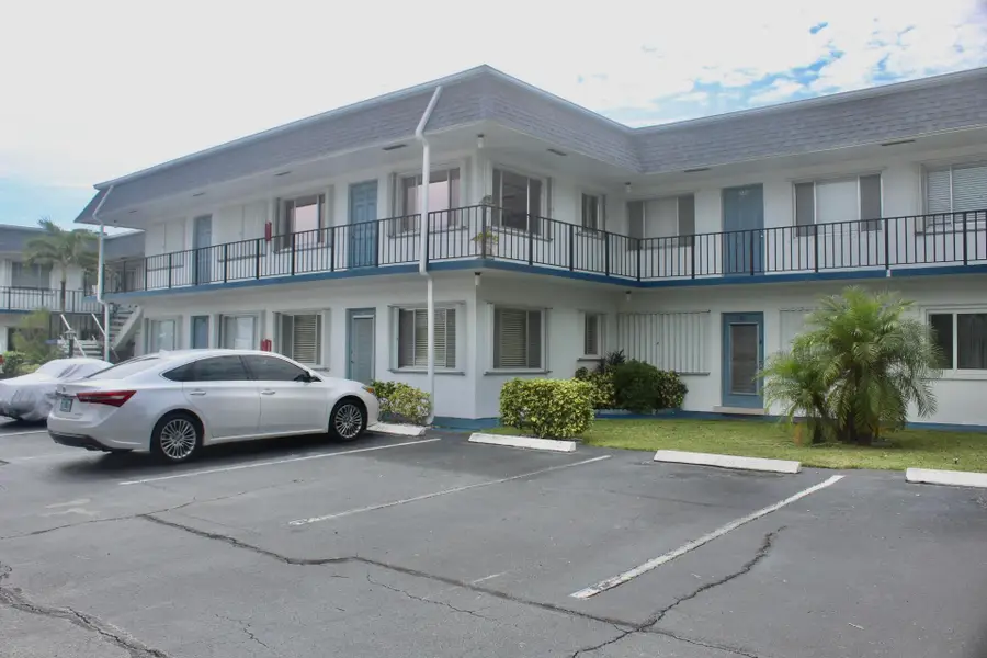 2440 Lake Osborne Drive #105, Lake Worth Beach, FL 33461 - #3