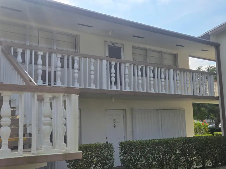 17 Cambridge A, West Palm Beach, FL 33417 - #3