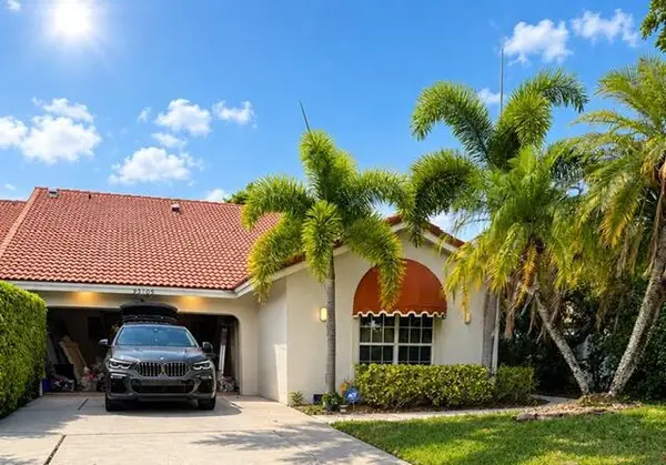 23105 Boca Club Colony Circle, Boca Raton, FL 33433