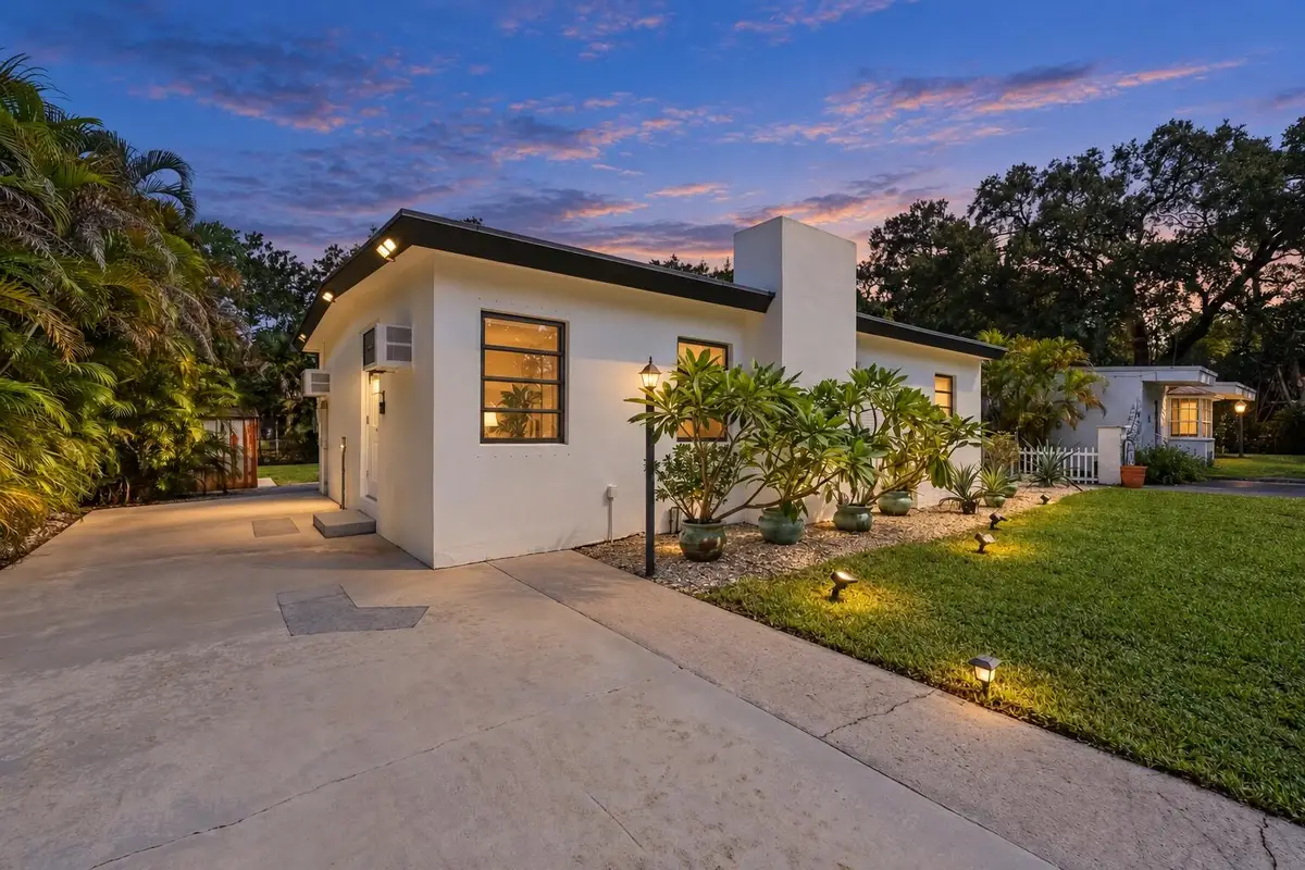 1717 SW 14th Street, Fort Lauderdale, FL 33312 - #1