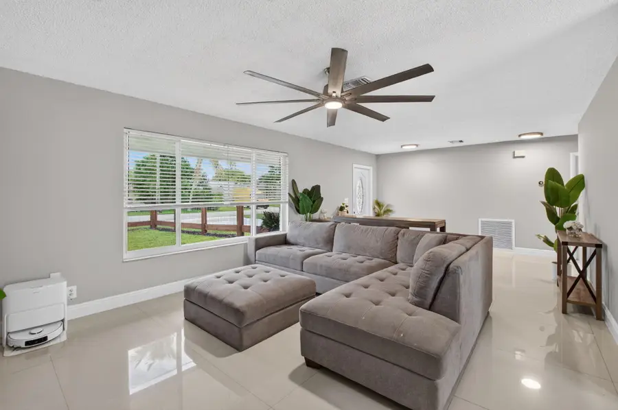 3120 Mariner Way, Lake Worth, FL 33462 - #2