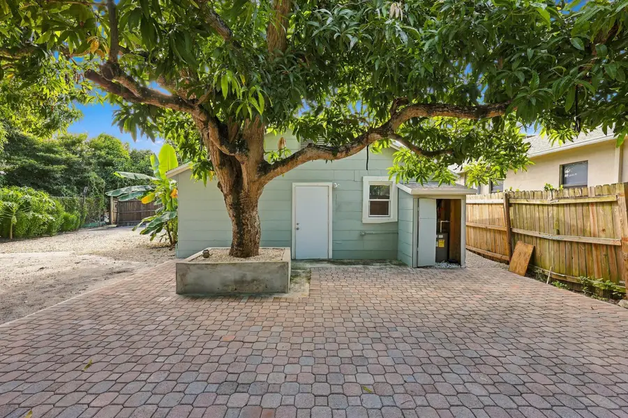618 S Pine Street #B, Lake Worth Beach, FL 33460 - #3