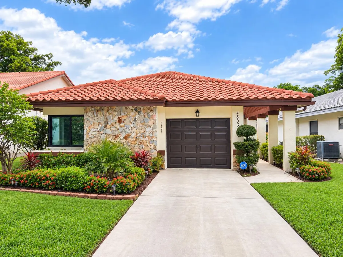 4803 Boxwood Circle, Boynton Beach, FL 33436 - #1