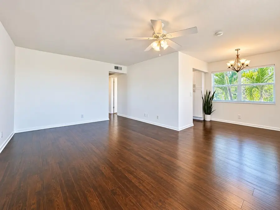 200 Northampton J, West Palm Beach, FL 33417 - #2