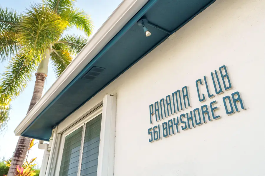 561 Bayshore Drive #7, Fort Lauderdale, FL 33304 - #2