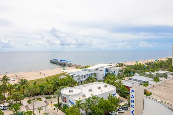 305 N Pompano Beach Boulevard #1404, Pompano Beach, FL 33062