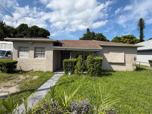 4311 SW 19th Street, West Park, FL 33023