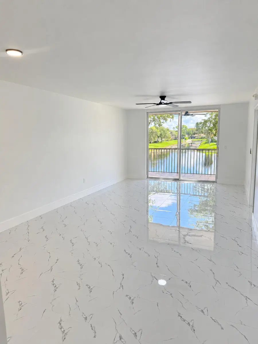 7751 Southampton Terrace #213, Tamarac, FL 33321 - #2