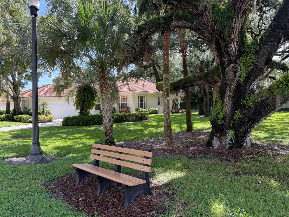 349 Kelsey Park Circle, Palm Beach Gardens, FL 33410 - #1