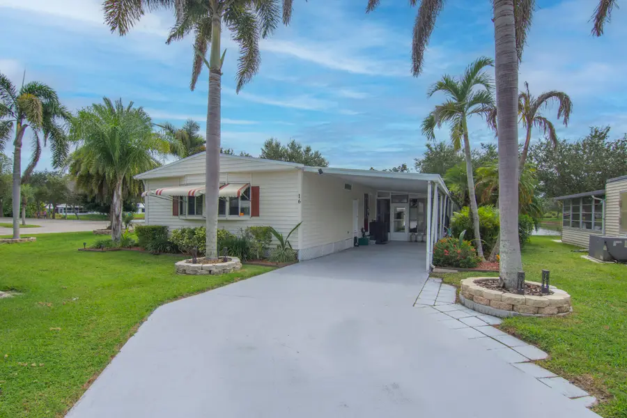 16 Santa Maria Court, Port Saint Lucie, FL 34952 - #3
