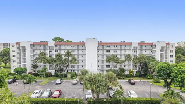 3593 Birdie Drive #104, Lake Worth, FL 33467