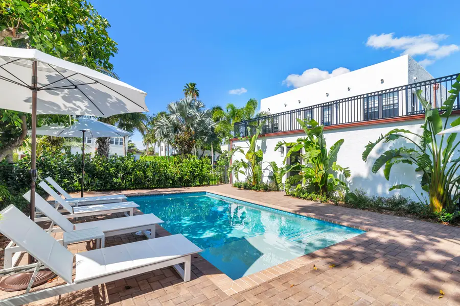 237 Monroe Drive, West Palm Beach, FL 33405 - #3
