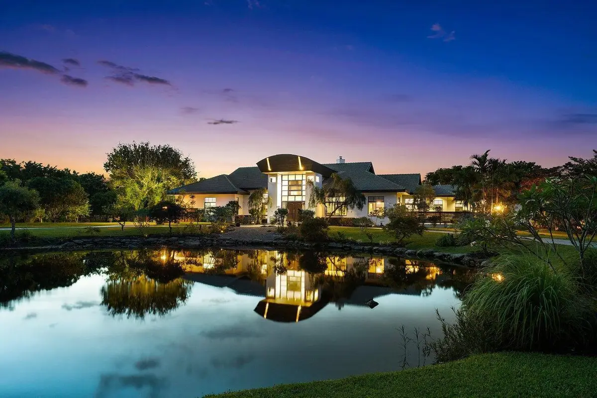 8549 Surrey Lane, Boca Raton, FL 33496 - #1